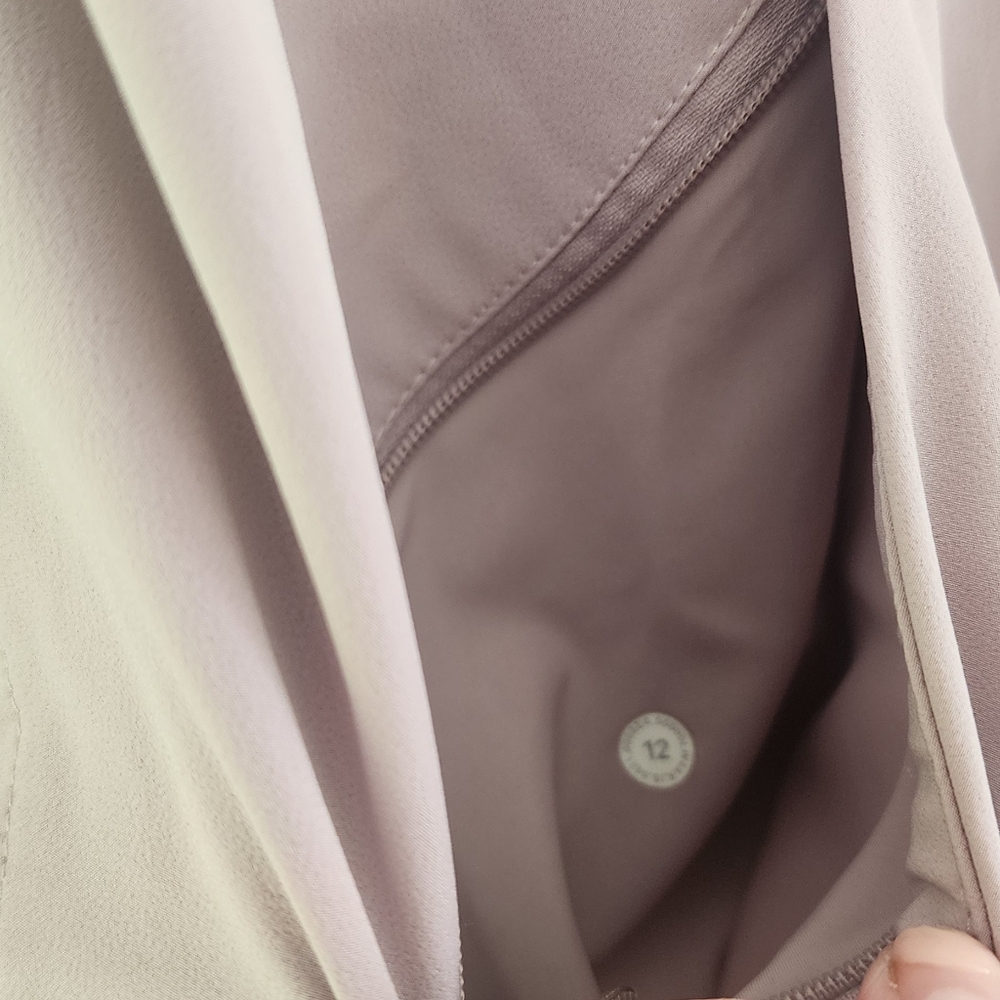 Women's Lululemon Pack It Up Jacket Size 12 | Good Used Condition | Mauve - Picture 4 of 5